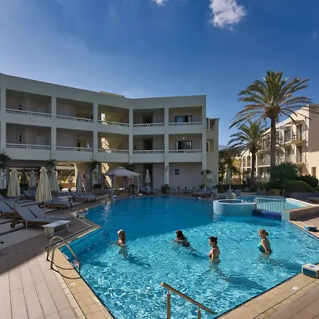 Pearl Hotel 4*