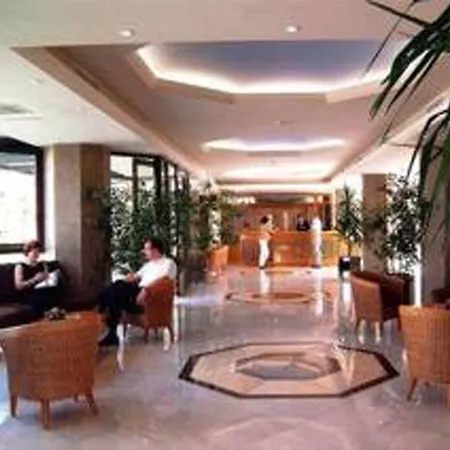 Pearl Hotel 4*